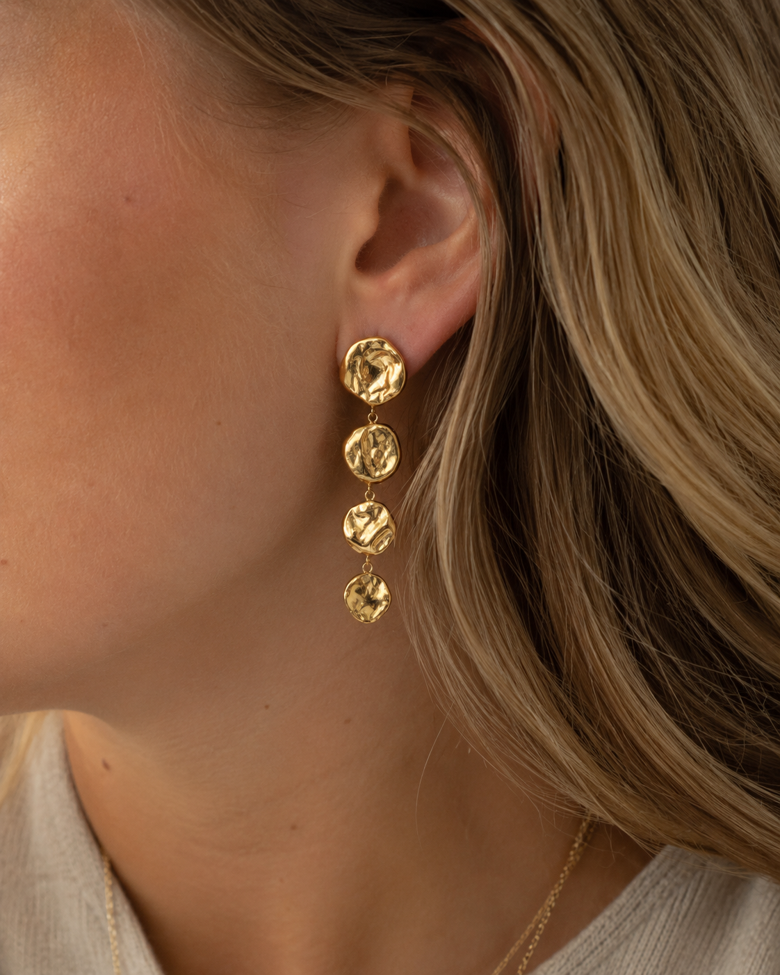 Lies Earrings