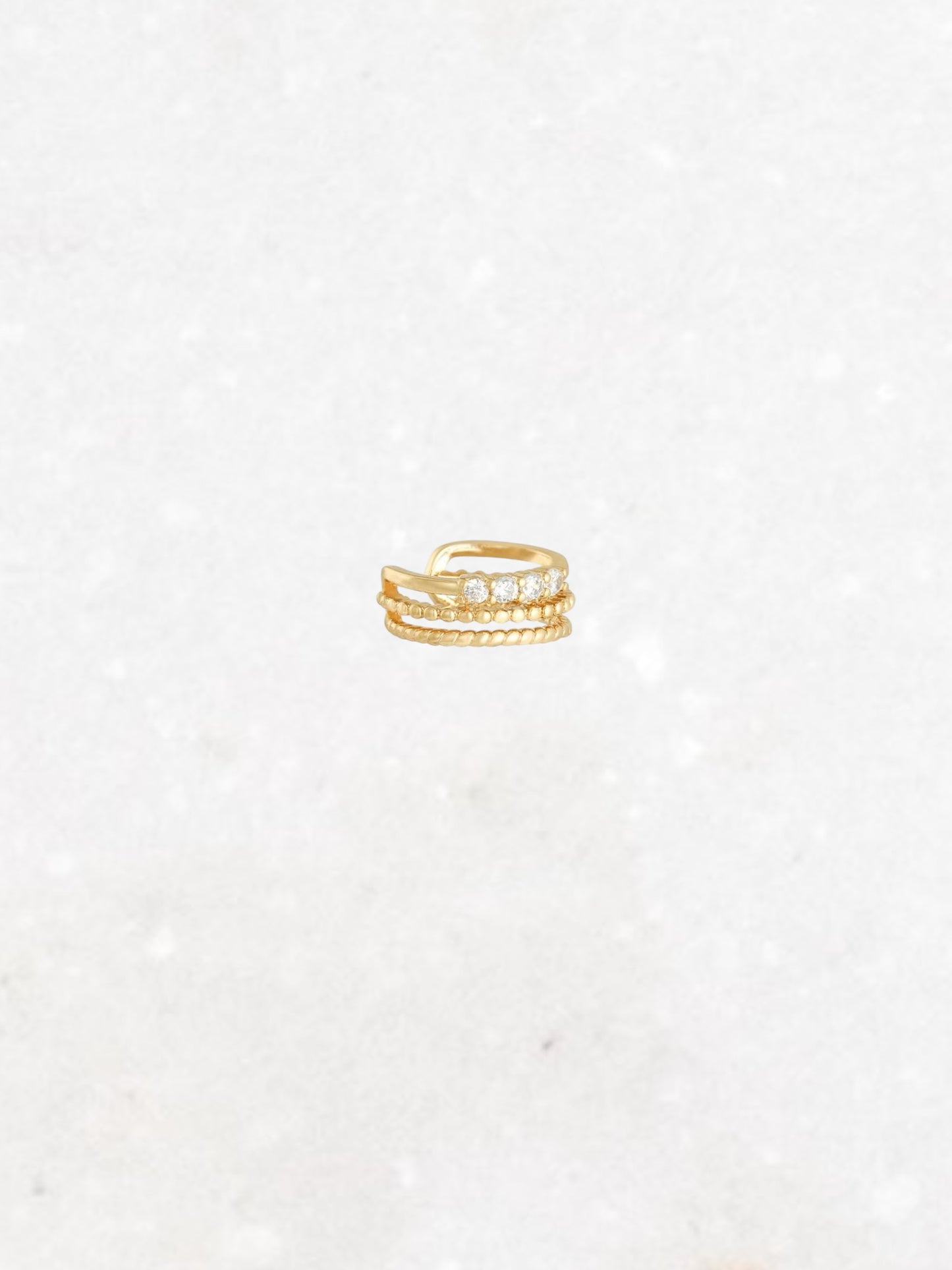 Nina Earcuff