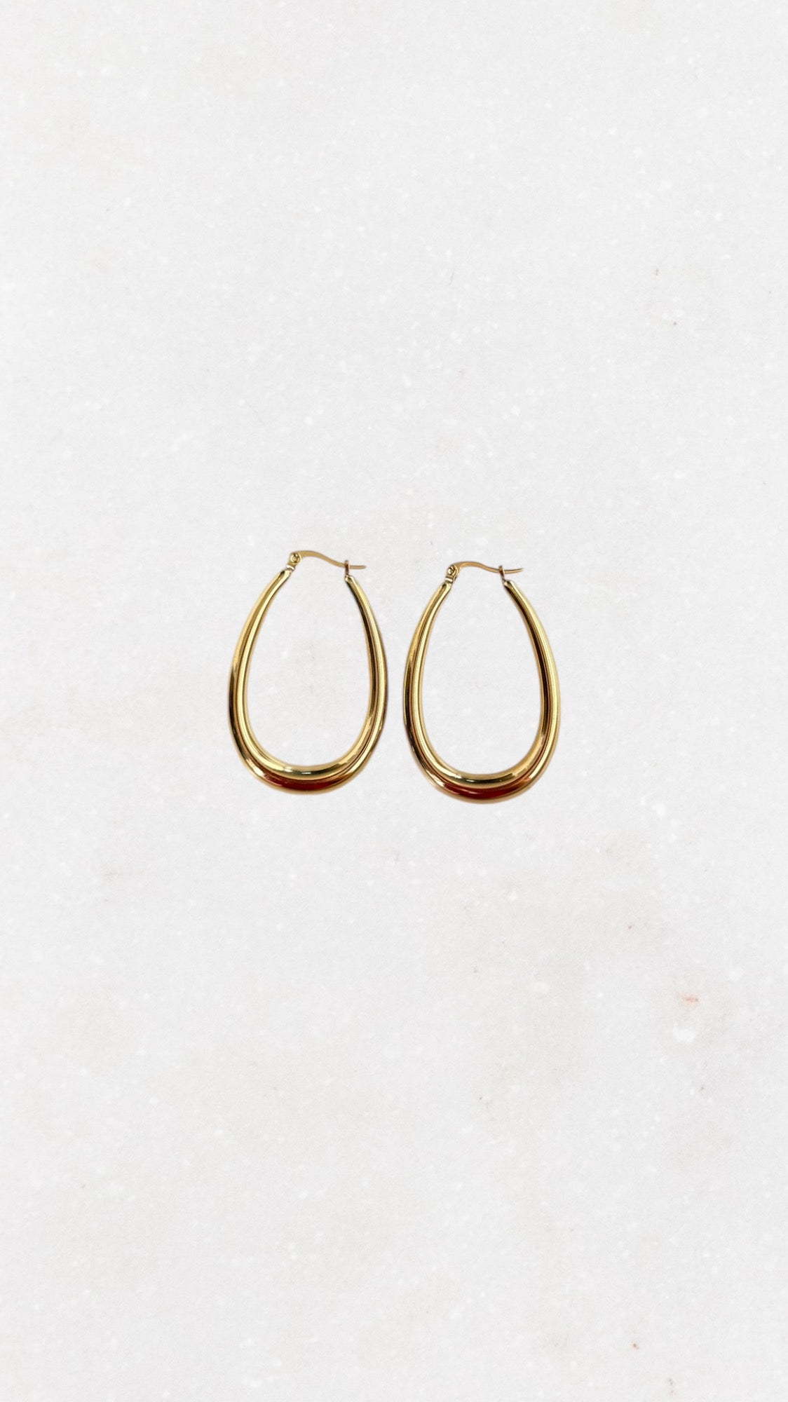 Luna Hoops