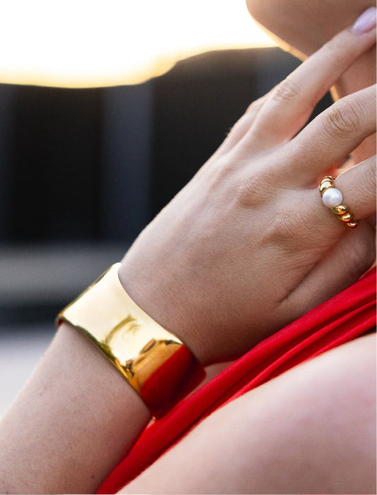 Chique Statement Bangle