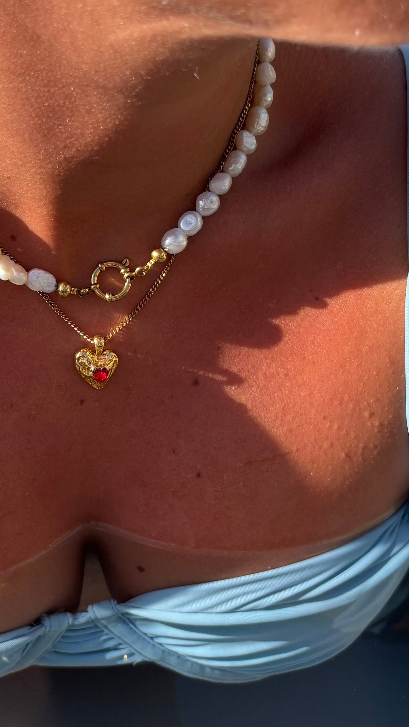 Amour Necklace