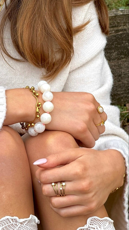 Elegant Stone Ring