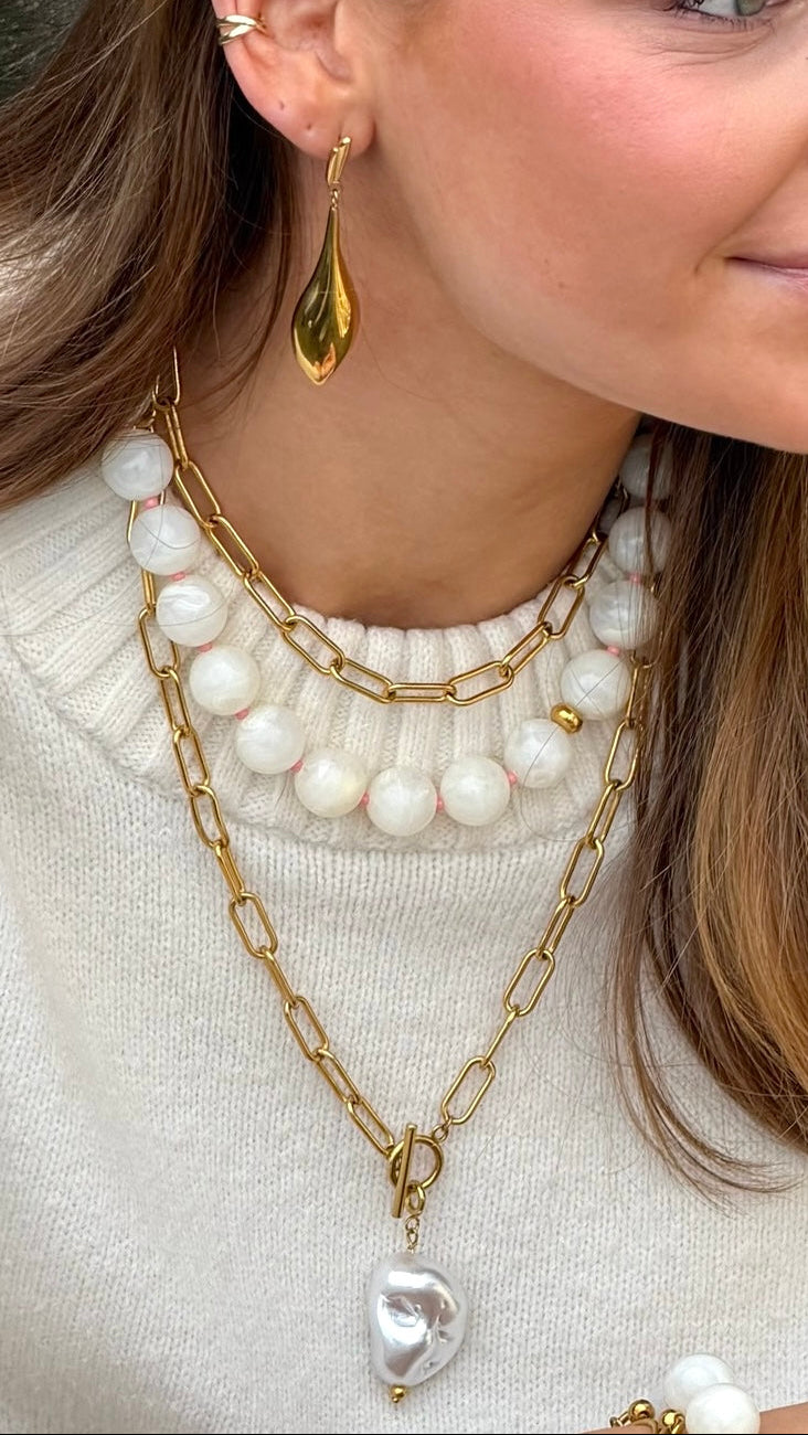 Holly White Necklace