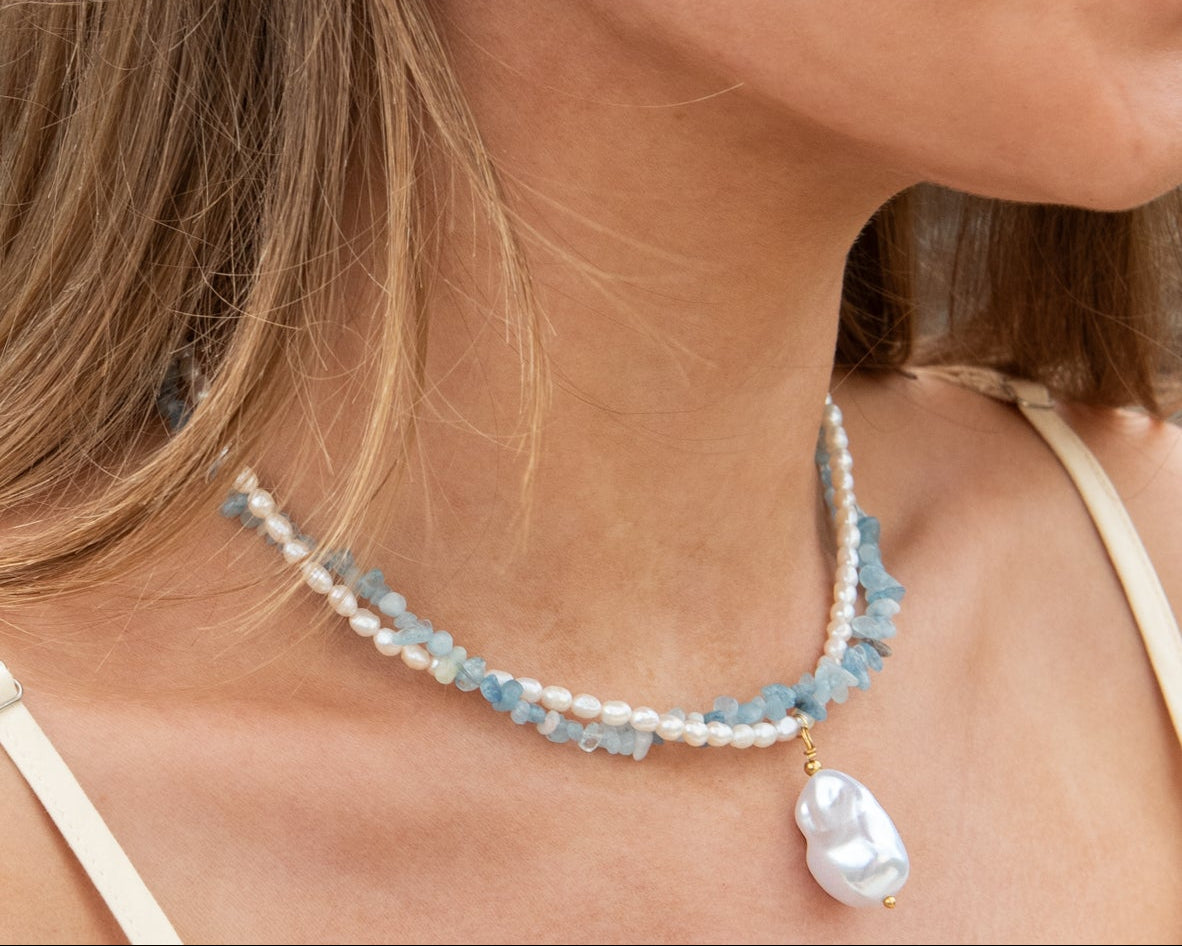 Blue Blush Necklace