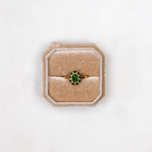 Green Elegance Ring