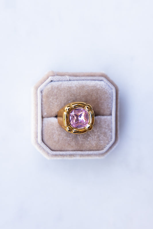 Lunita Ring